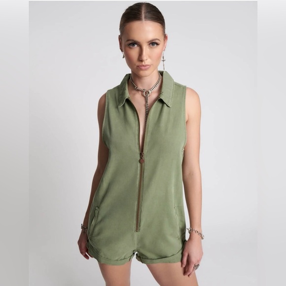 One Teaspoon SUPER KHAKI MINI BRAXTON OVERALLS Romper XL playsuit
